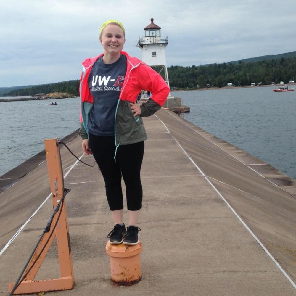 Meet your Posher, Lauren